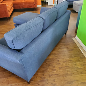 Floor Sample - 86" Aria Sofa w/Reversible Chaise